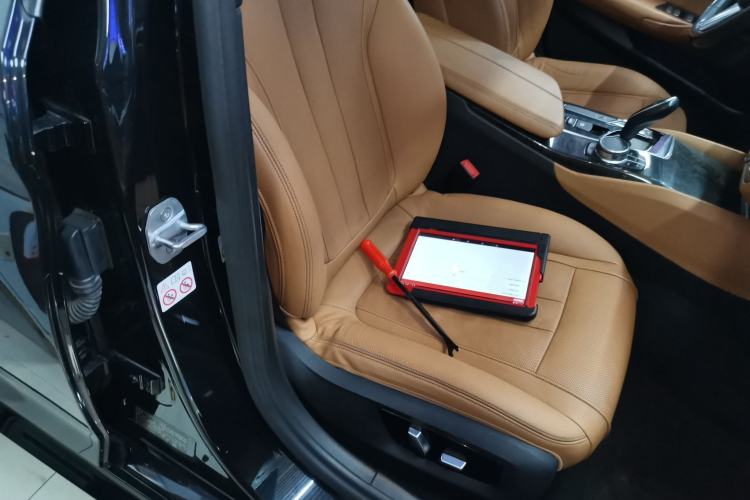 Used BMW 5 Series 2018 530Li Luxury Edition M Sport Package
