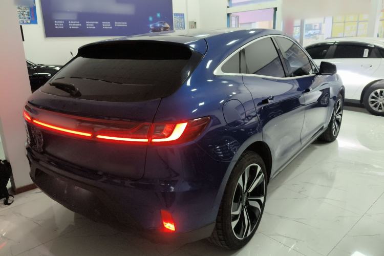 Used SERES SF5 2021 Four-Wheel Drive Freedom Expedition Edition
