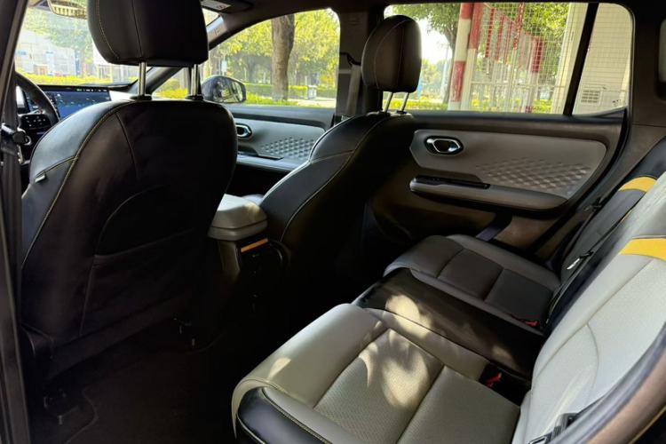 Used AION Y 2021 70 Tech Vitality Edition