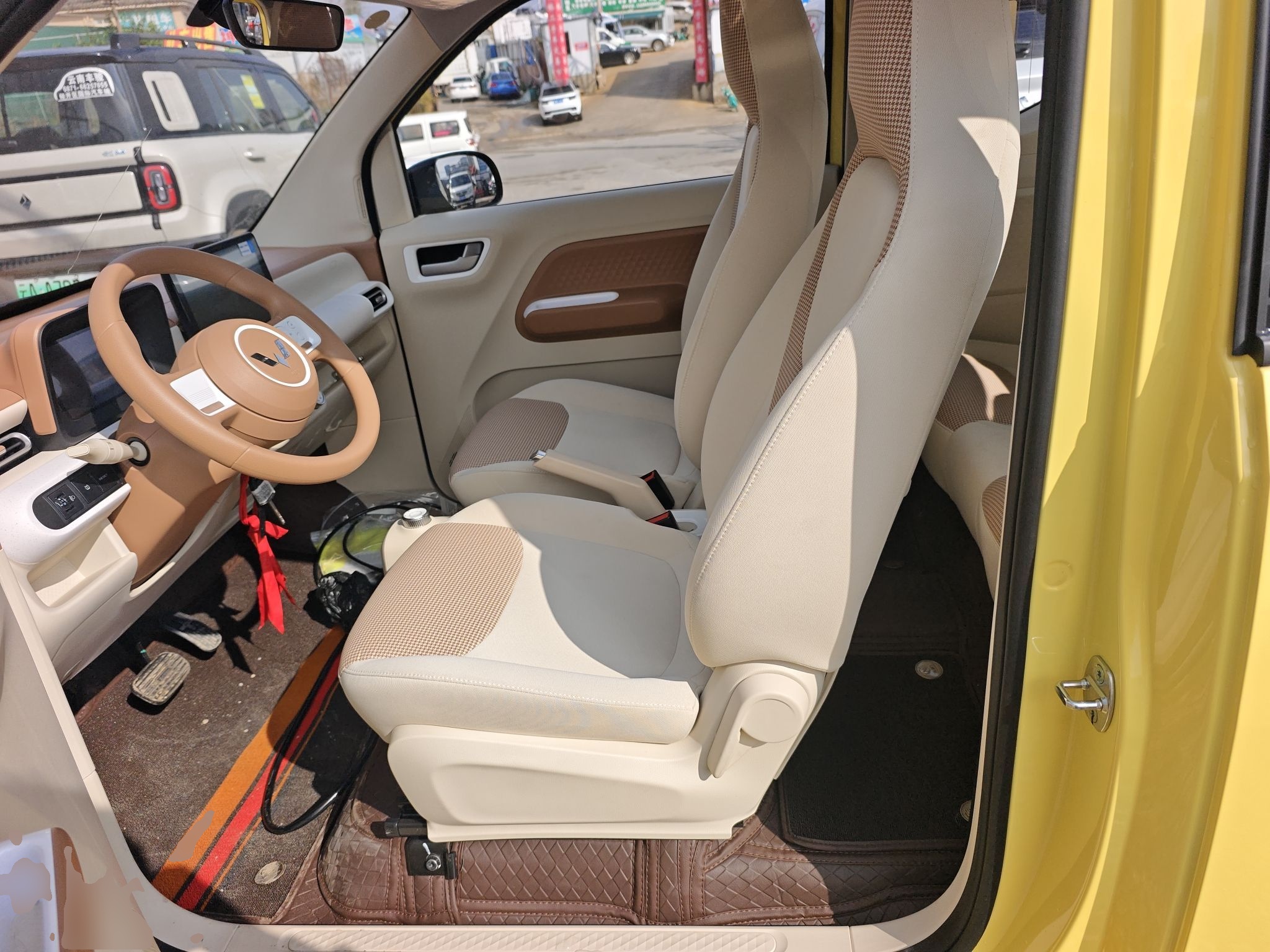 Interior delantero