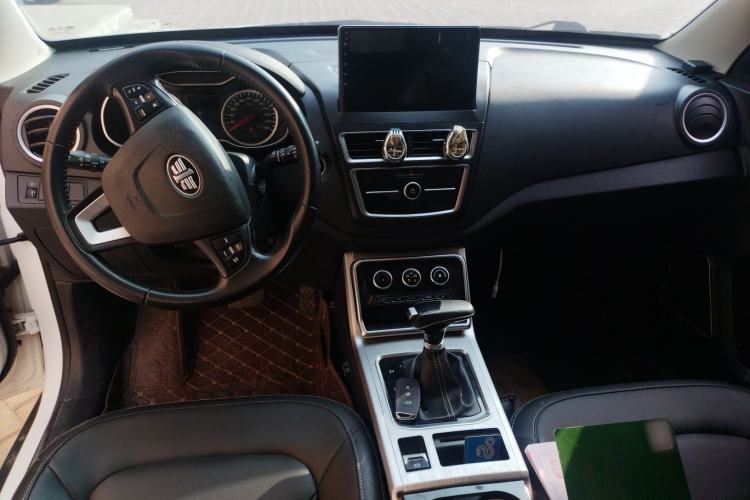 Used Bestune X40 2019 1.6L Automatic Luxury Edition China VI
