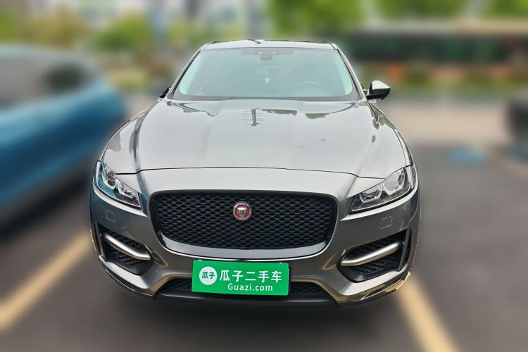 Used Jaguar F-PACE 2016 2.0T Two-Wheel-Drive R-Sport Sport Edition Front