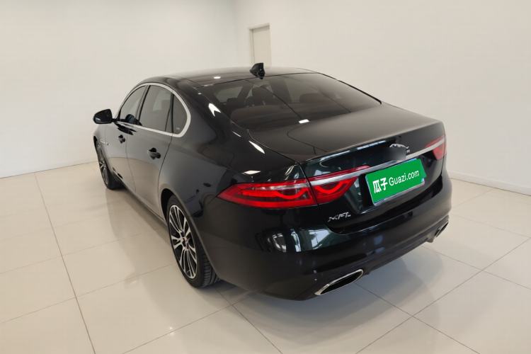 Used Jaguar XFL 2022 XFL 2.0T P250 Two-Wheel-Drive Prestige Luxury Edition Exterior 2