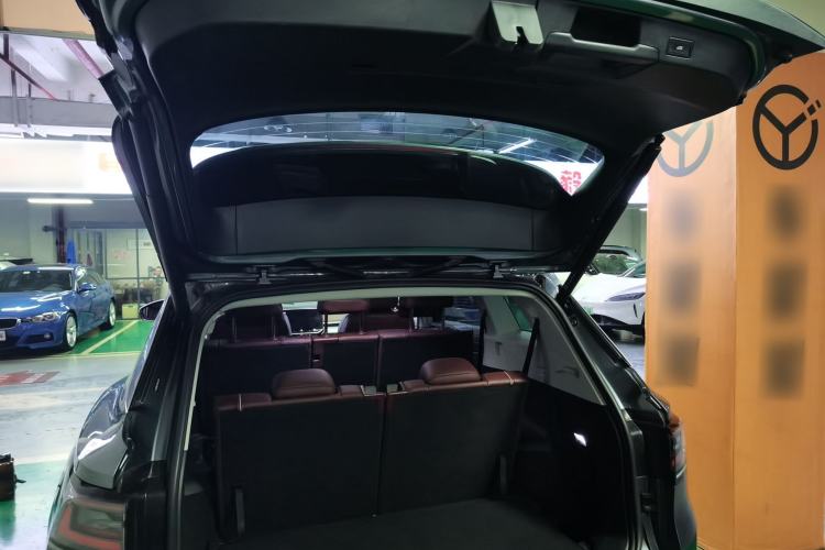 Used Volkswagen ID.6 X 2022 Smart Enjoyment Long-Range Edition Trunk