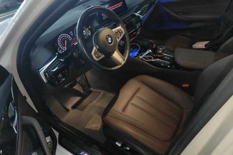 Used BMW 5 Series 2019 Restyled 525Li M Sport Package
