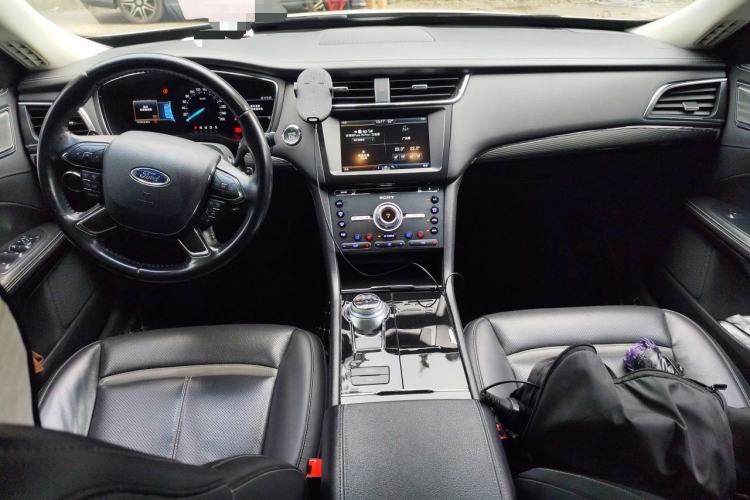Used Ford Taurus 2015 EcoBoost 245 Luxury Model
