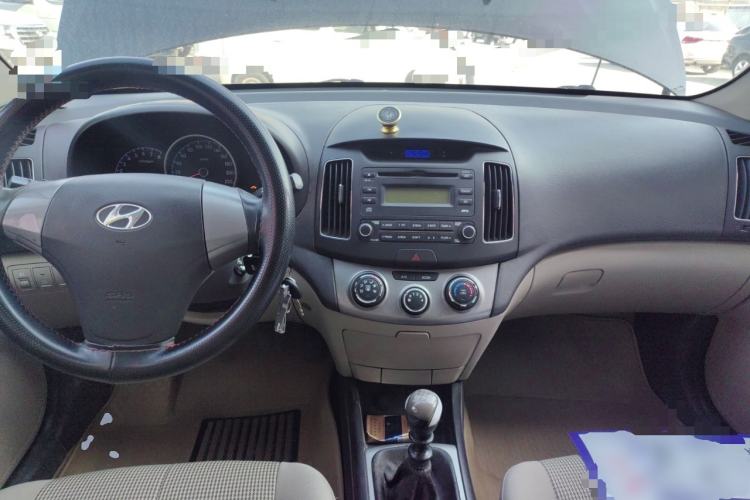 Used Hyundai Celesta 2011 1.6L Manual Comfort Edition
