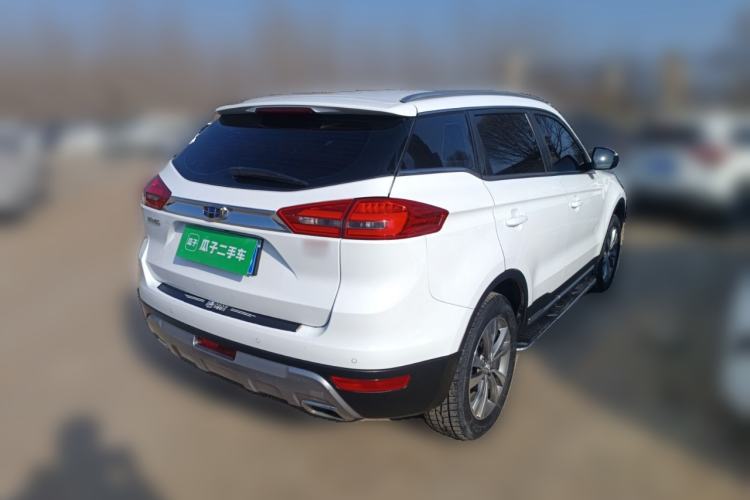 Used Geely Auto Emgrand X7 Sport 2016 2.0L Manual Smart Connect Version