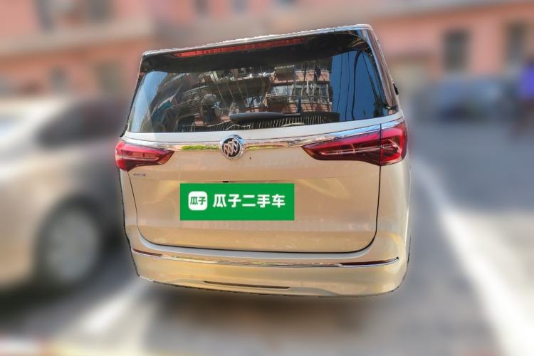 Used Buick GL8 2022 ES Landtrek 653T Comfort Edition