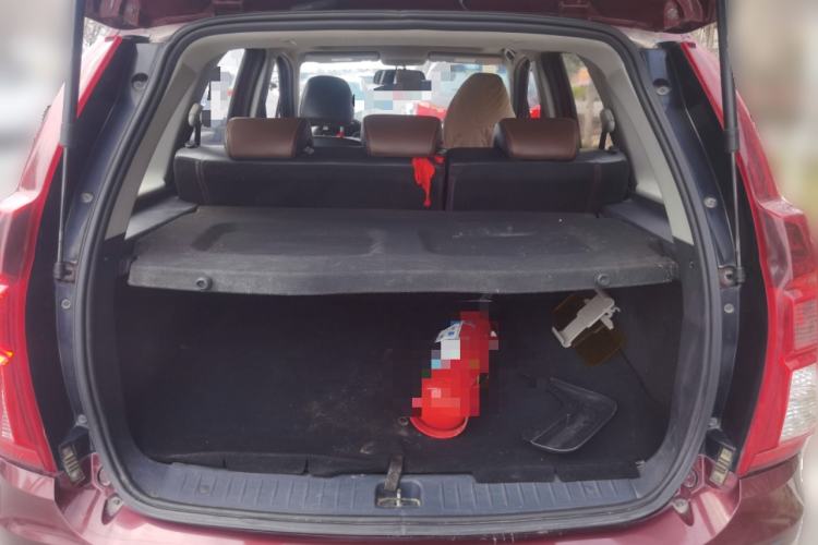 Used FORTHING Joyear X5 2015 1.6L Manual Luxury Model Trunk