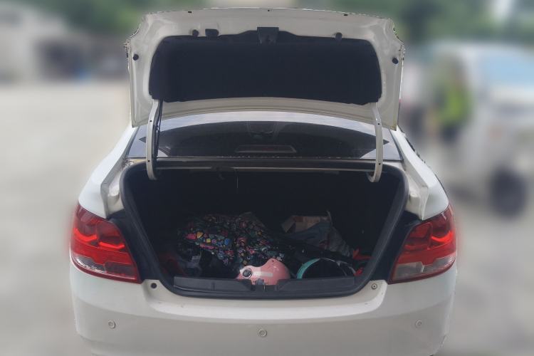 Used Chevrolet Sail 2015 Sail 3 1.3L AMT Ideal Edition Trunk