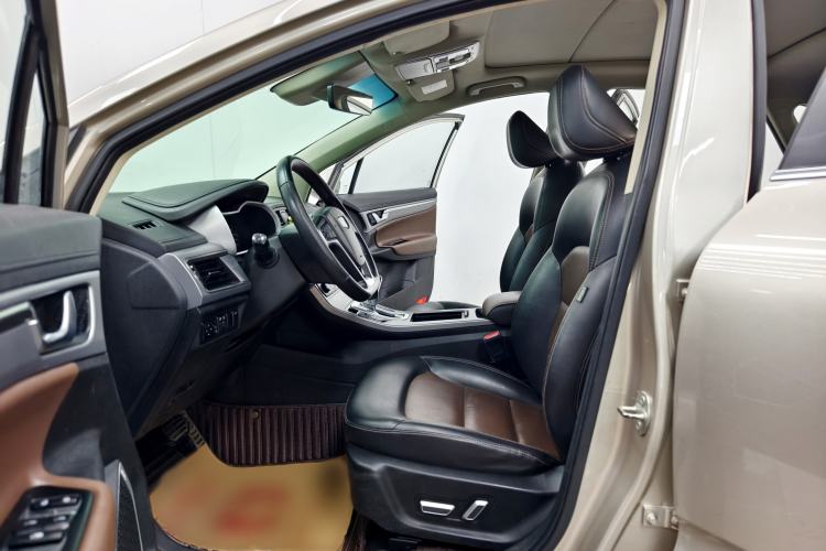 Used Geely Auto Emgrand GS 2018 Lingchao Edition 1.4T Automatic ZhenShang Smart Connectivity Model Interior 9