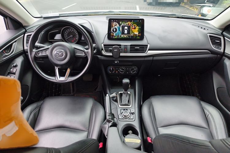Used Mazda 3 Axela 2017 Sedan 1.5L Automatic Comfort Model Emission Standard China V Center Console