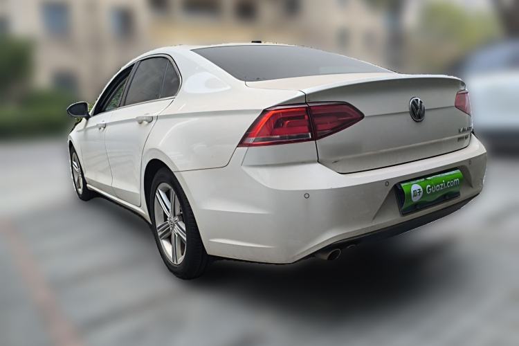 Used Volkswagen Lamando 2015 280TSI Manual Comfort Edition
