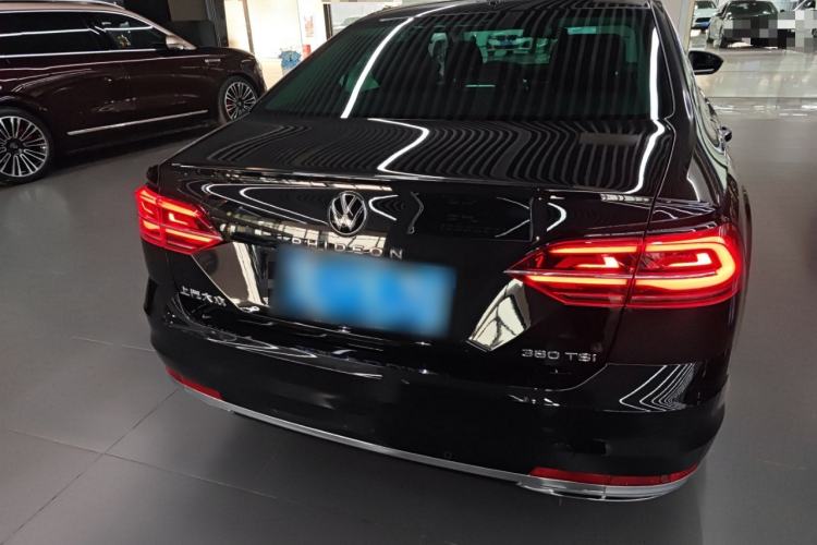 Used Volkswagen Phideon 2021 380TSI Luxury Edition
