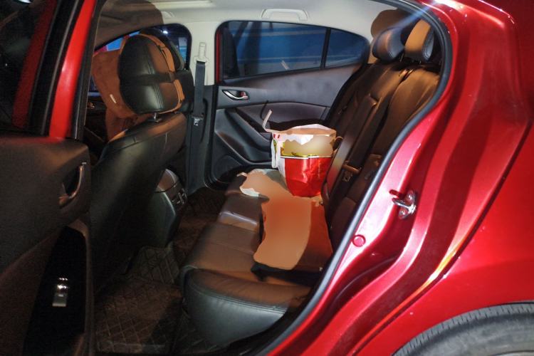 Used Mazda 3 Axela 2017 Hatchback 2.0L Automatic Sport Model China V Emission Standard