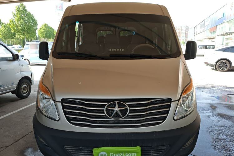 Used JAC Group Sunray 2022 2.0T Fuel-Efficient King PLUS Express Version Middle-Axis 7-Seater HFC4DB3-2E4
