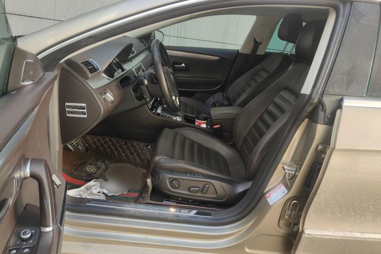 Used Volkswagen FAW-Volkswagen CC 2015 2.0 TSI Ultimate Model Left Front Seat