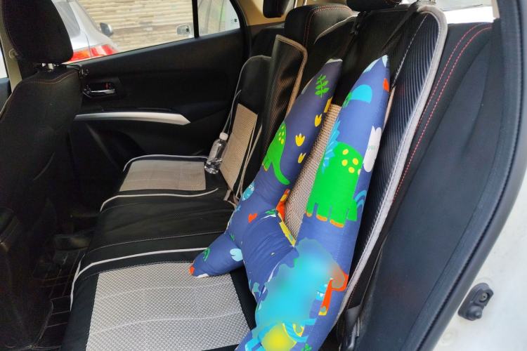 Used Suzuki S-Cross 2014 1.6L CVT Two-Wheel Drive Entry Model Left Rear Seat