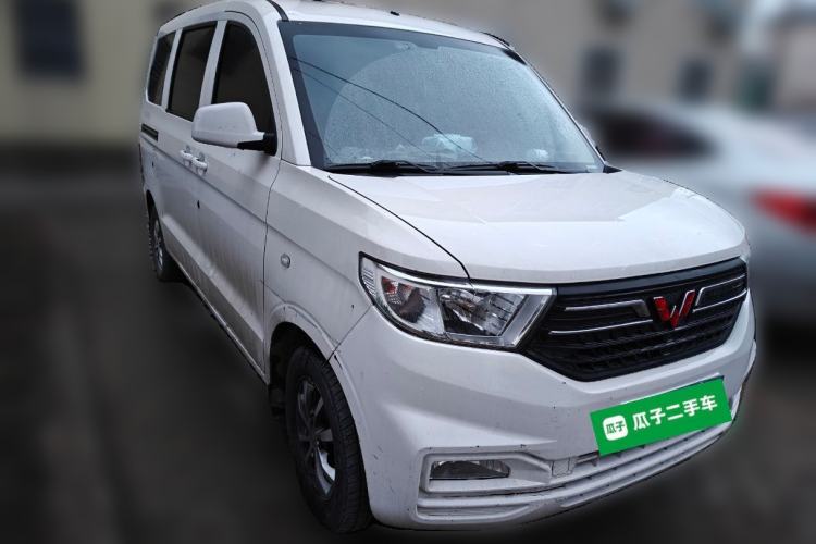 Used Wuling Hongguang V 2021 1.5L Enjoyment Edition LAR