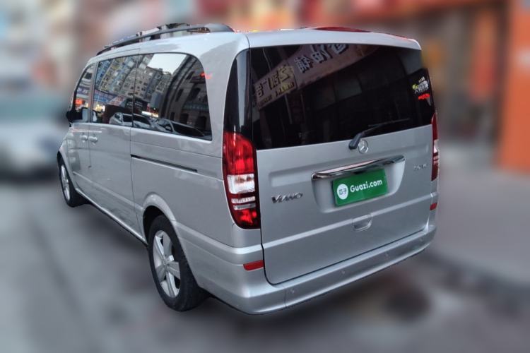 Used Mercedes-Benz Viano 2013 3.0L Navigator Edition