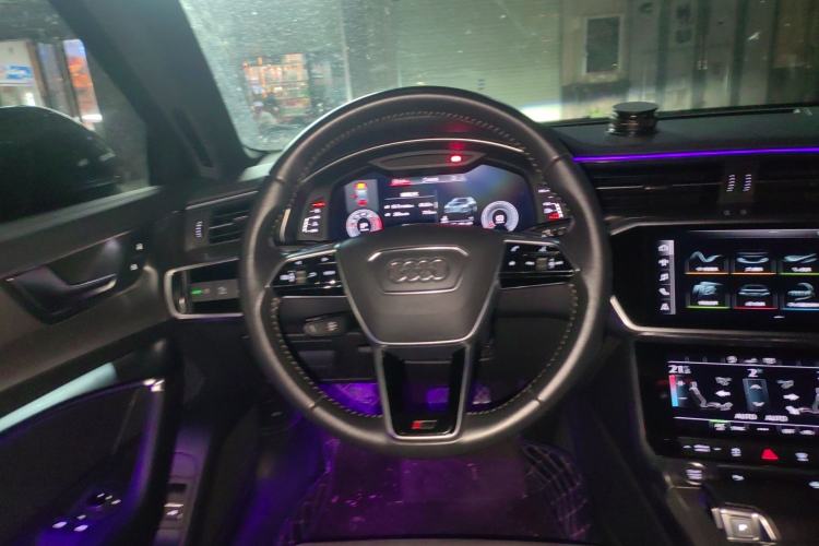 Used Audi A6L 2019 40 TFSI Luxury Dynamic Model
