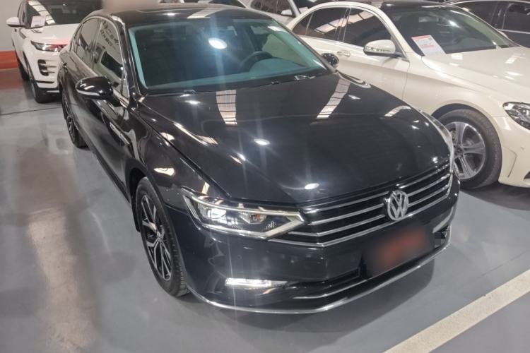 Used Volkswagen Magotan 2020 280TSI DSG Comfort Edition Exterior 1