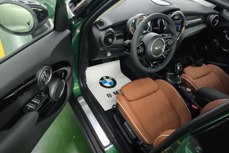 Used MINI 2020 1.5T COOPER Artist Five-Door Edition