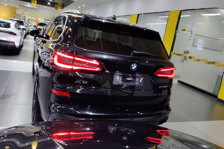 Used BMW X5 2020 xDrive30i M Sport Package
