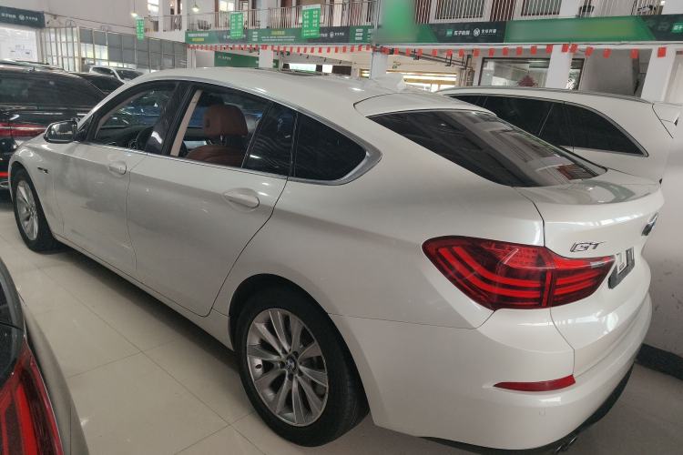Used BMW 5 Series GT 2015 528i Leading Model