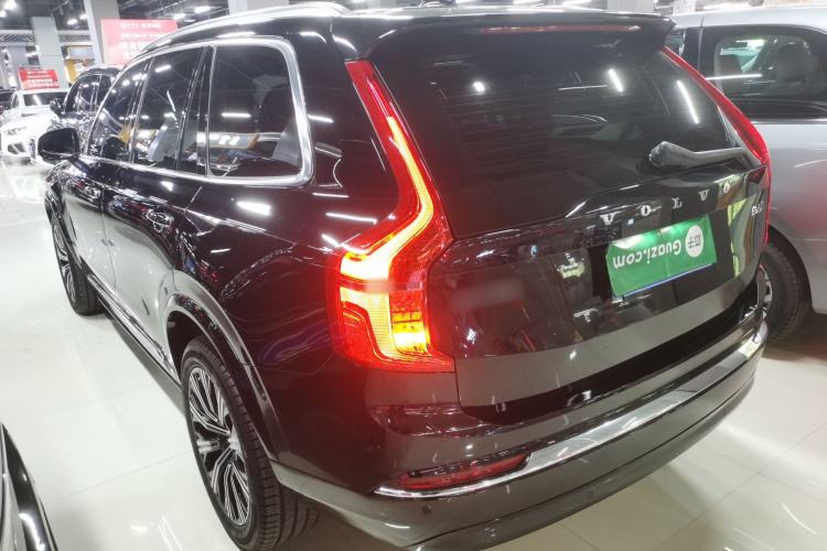 Used Volvo XC90 2023 B6 Zhiyi Luxury Edition 7-Seater
