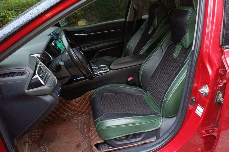 Used Toyota Camry 2019 Dual-Engine 2.5HS FENGSHANG Edition China VI Standard