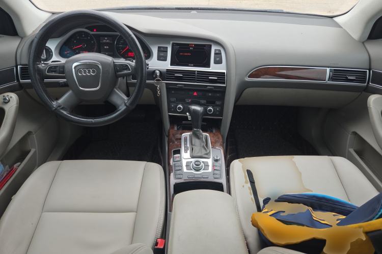 Used Audi A6L 2011 2.4L Technology Edition Center Console