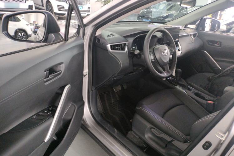 Used Toyota Corolla Cross 2024 2.0L Elite Edition Driver Seat