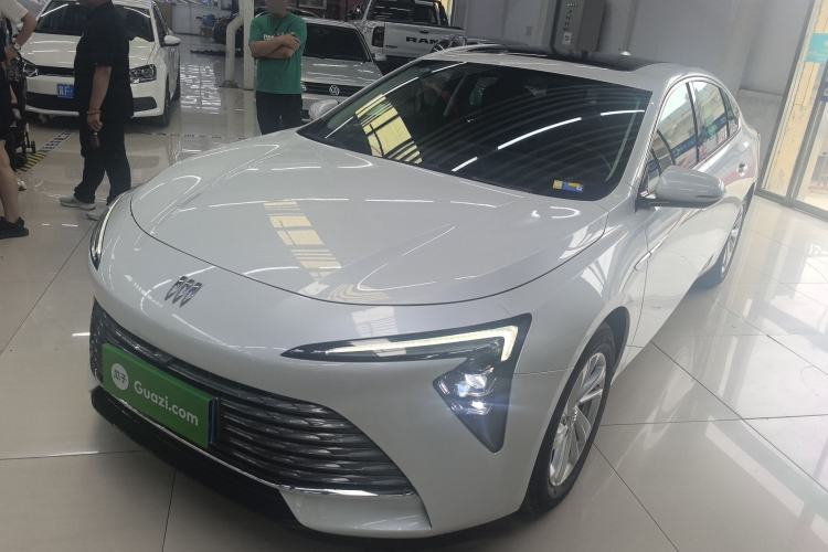 Used Buick LaCrosse 2023 Restyled 25T Cross-Country Edition