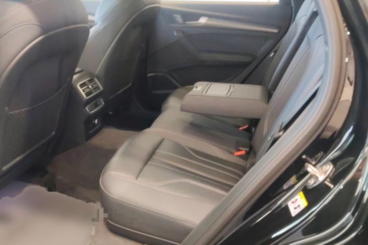 Used Audi Q5L 2024 45 TFSI Luxury Dynamic Model Left Rear Seat