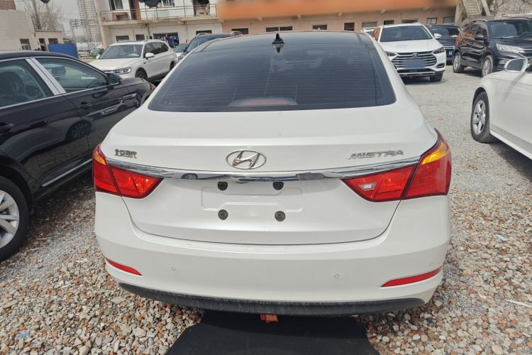 Used Hyundai Mistra 2016 1.8L Automatic Smart GLS
