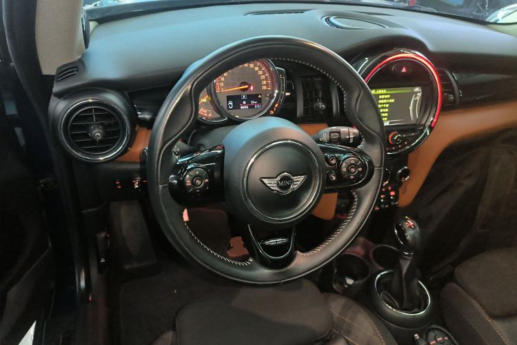 Used MINI MINI 2016 1.5T COOPER SEVEN