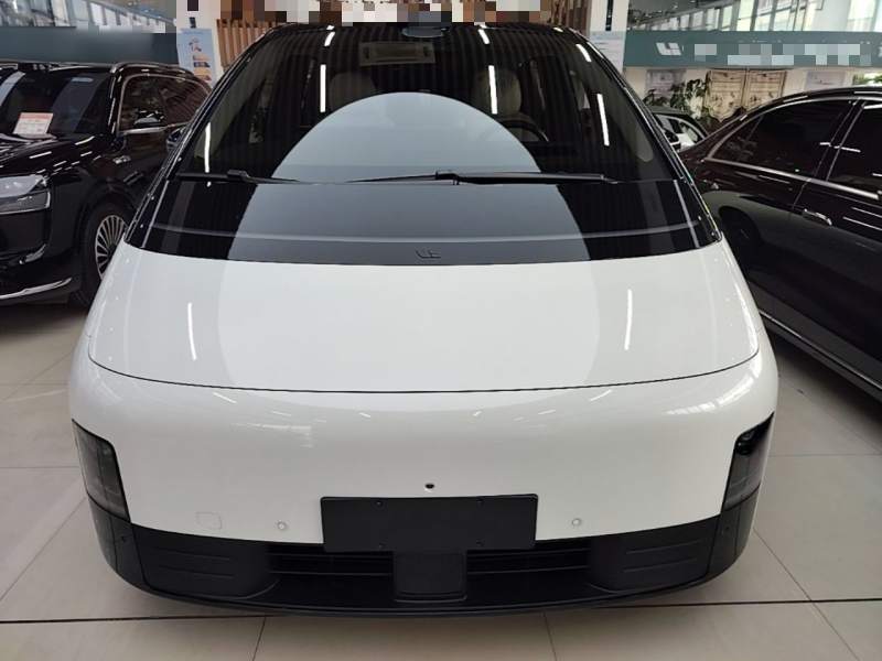 Used Li Auto MEGA 2024 Ultra Model — 2