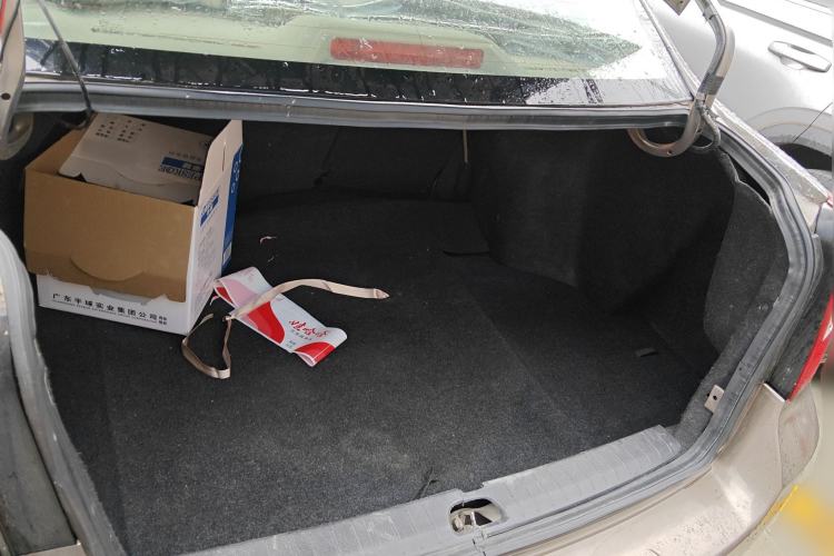 Used Suzuki SX4 S-Cross 2011 1.6L Manual Comfort Version Trunk