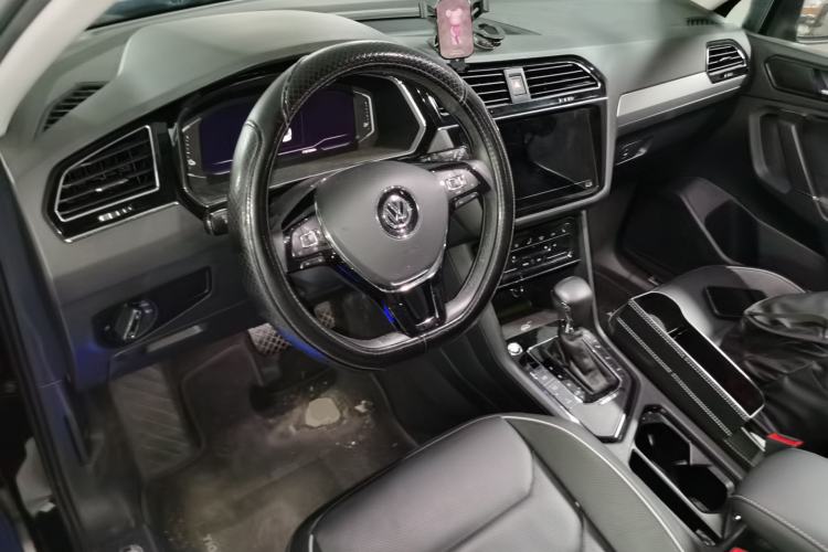 Used Volkswagen Tiguan L New Energy 2020 430 PHEV Plug-in Hybrid Flagship Edition Steering Wheel