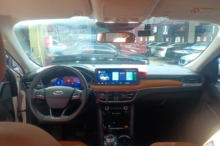 Used Ford Escape 2020 EcoBoost 245 Four-Wheel Drive Luxury Edition