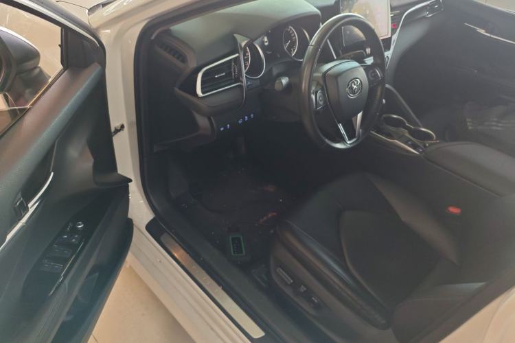 Used Toyota Camry 2021 2.0G Luxury Edition