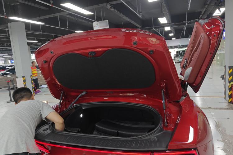 Used MG Cyberster 2024 501km Charming & Heartwarming Edition
