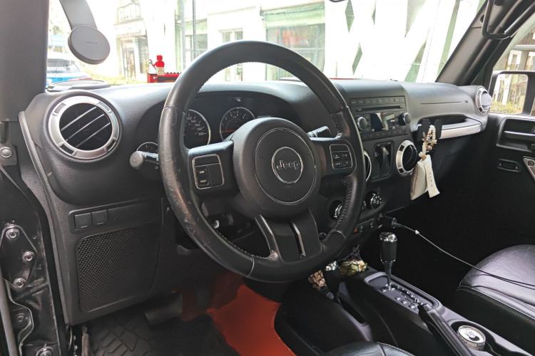 Used Jeep Wrangler 2015 3.6L Rubicon Two-Door Comfort Edition