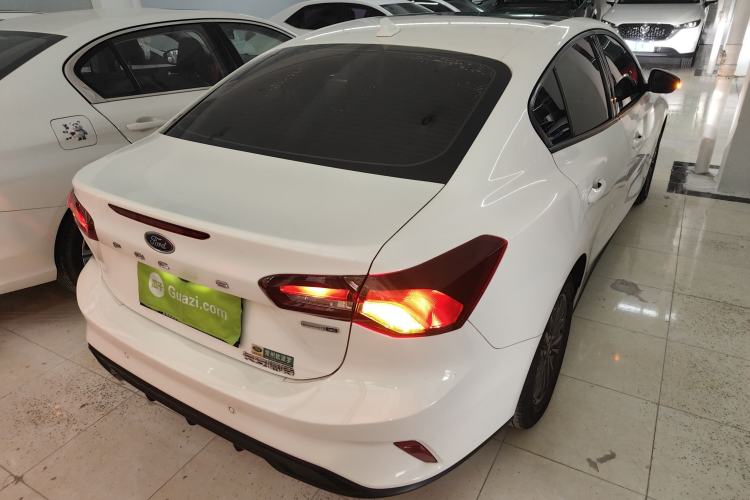 Used Ford Focus 2022 Sedan EcoBoost 180 Automatic Performance Edition