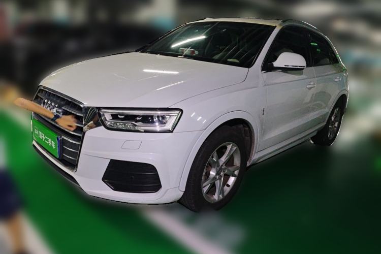 Used Audi Q3 2018 30th Anniversary Edition 30 TFSI Fashion Model Guazi used car, China used car export, Used car for sale, Used Audi cars, Cheapest cars for sale