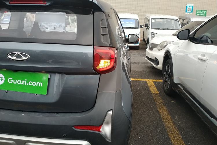 Used Chery Little Ant 2022 Sweet Pink Edition Full Sugar Version Lithium Iron Phosphate 29.2 kWh 30 kW 301 km