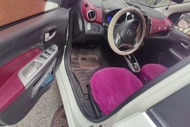 Used CHANGAN Benni EV 2017 Pure Electric 180 km Standard Model
