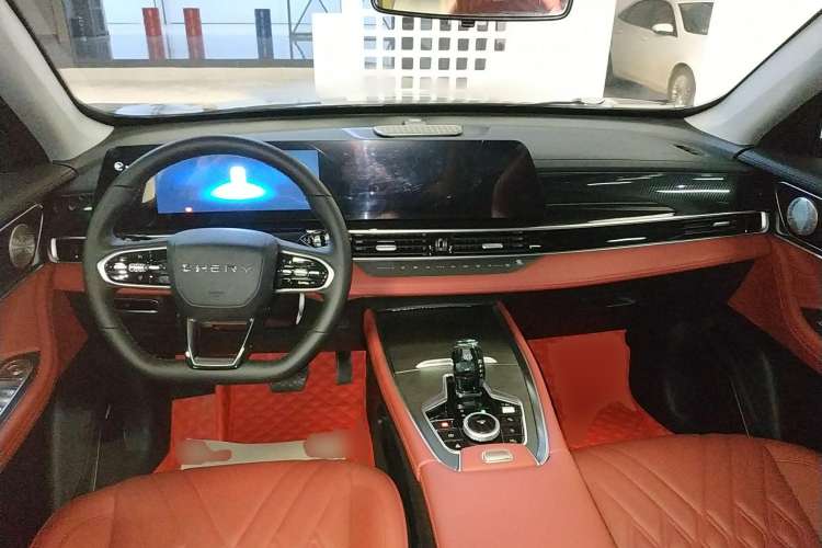 Used Chery Tiggo 7 PLUS 2023 Champion Edition 1.5 TCI CVT Extraordinary Version
